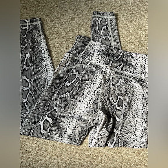 Sommer Ray Snake Skin Leggings - Picture 3 of 7